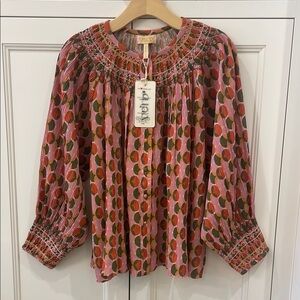 Verb Pallavi Multi Color Print Blouse—Smocking & Pleated—GORGEOUS!! NWT—Small